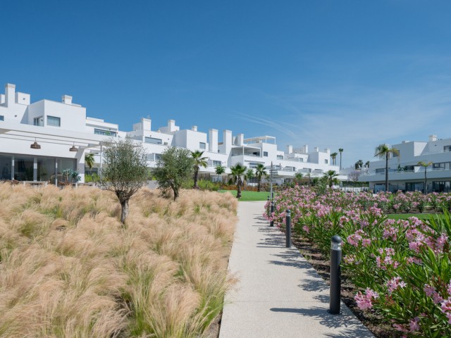 2 Bedrooms Apartment in Estepona