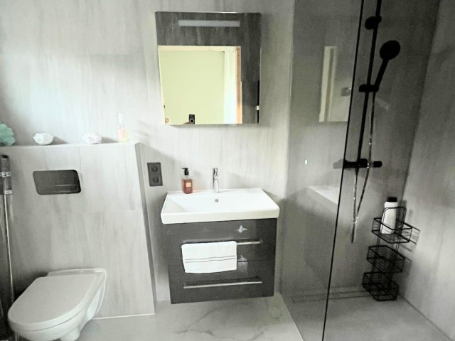 5 Bedrooms Villa in Benalmadena Costa