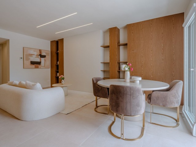 Apartamento con 2 Dormitorios  en Nueva Andalucía