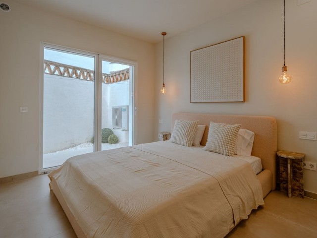 Apartamento con 2 Dormitorios  en Nueva Andalucía
