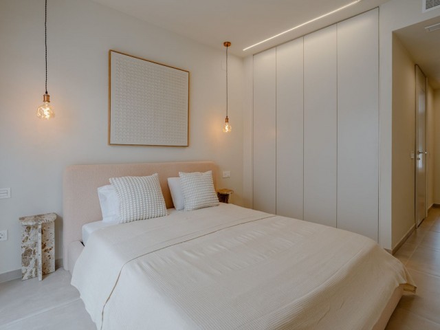 Apartamento con 2 Dormitorios  en Nueva Andalucía