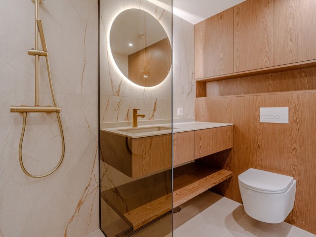 Apartamento con 2 Dormitorios  en Nueva Andalucía
