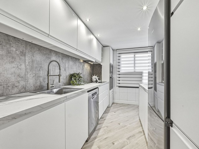Apartamento con 3 Dormitorios  en Nueva Andalucía