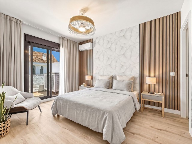 Apartamento con 3 Dormitorios  en Nueva Andalucía