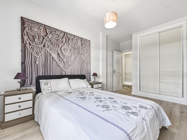 Apartamento con 3 Dormitorios  en Nueva Andalucía