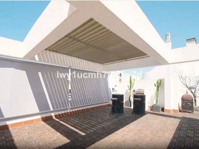 5 Bedrooms Apartment in La Cala de Mijas