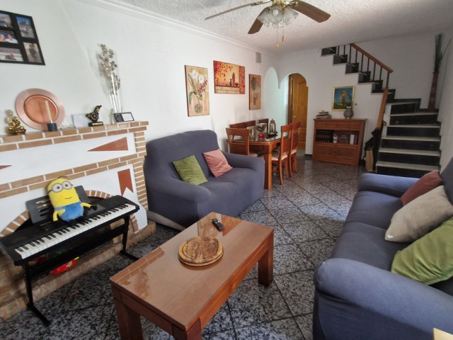 4 Bedrooms Townhouse in Estepona