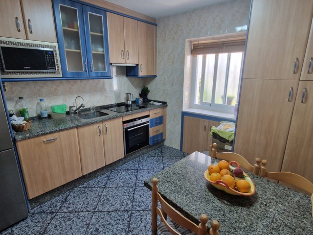 4 Bedrooms Townhouse in Estepona
