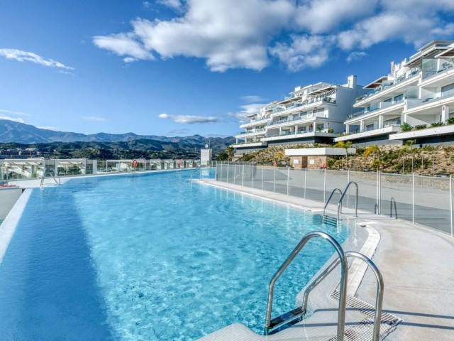 3 Bedrooms Apartment in Estepona