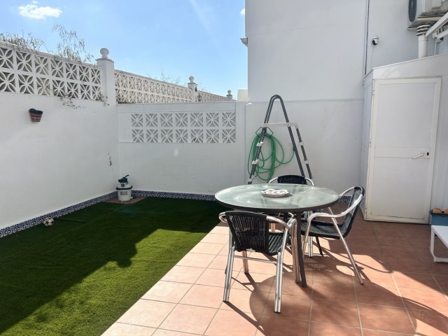 4 Makuuhuoneen Rivitalo Guadalmina Alta