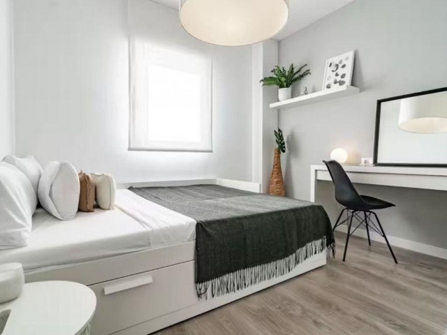 Apartamento con 3 Dormitorios  en Nueva Andalucía
