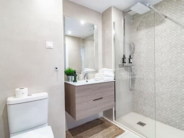 Apartamento con 3 Dormitorios  en Nueva Andalucía
