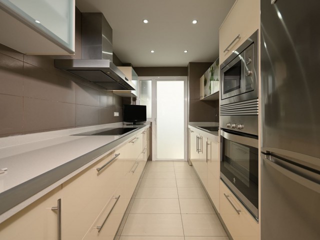 4 Bedrooms Apartment in Fuengirola