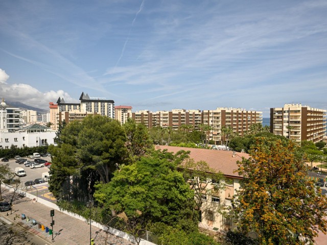 4 Bedrooms Apartment in Fuengirola