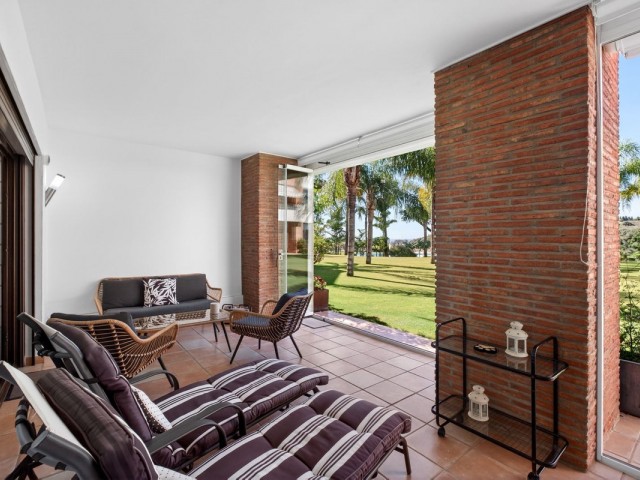 Appartement, Estepona, R5400031