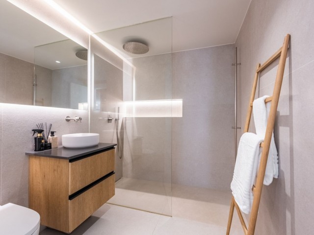 Apartamento con 3 Dormitorios  en Nueva Andalucía