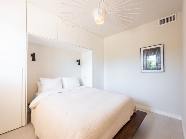 Apartamento con 3 Dormitorios  en Nueva Andalucía