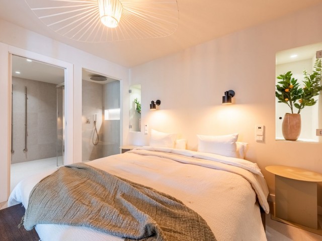 Apartamento con 3 Dormitorios  en Nueva Andalucía