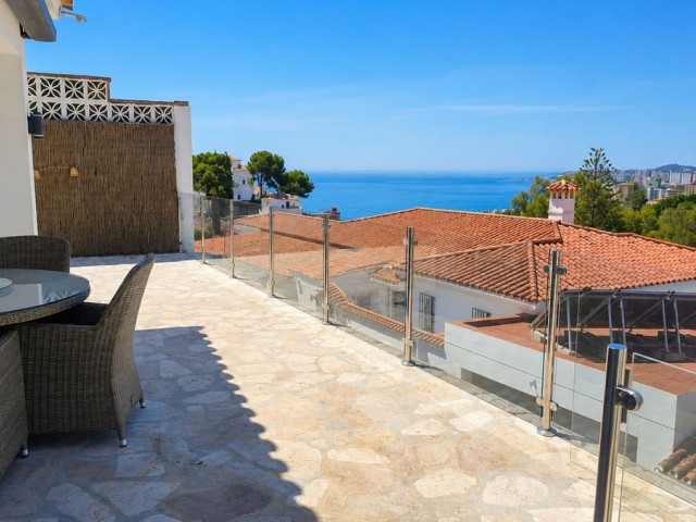 4 Bedrooms Villa in Fuengirola