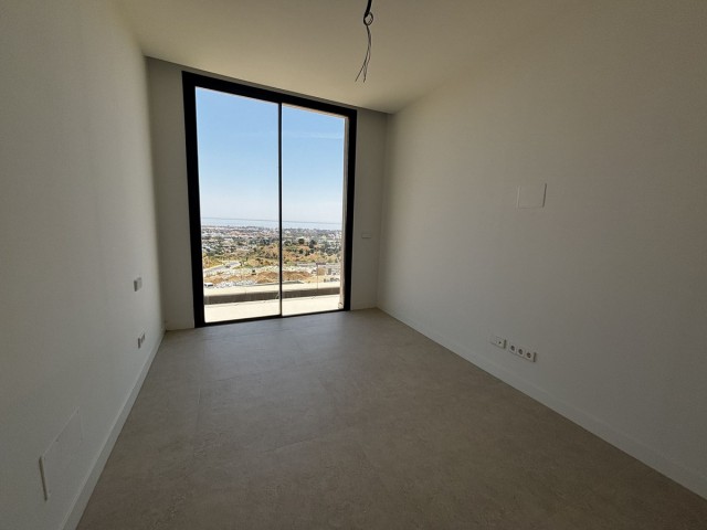 Villa con 4 Dormitorios  en Benahavís