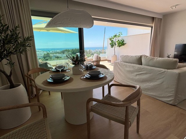 2 Bedrooms Apartment in Estepona