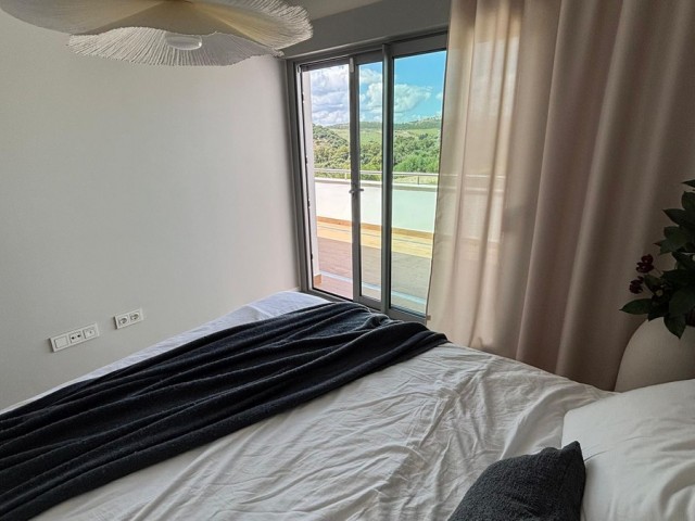 2 Bedrooms Apartment in Estepona