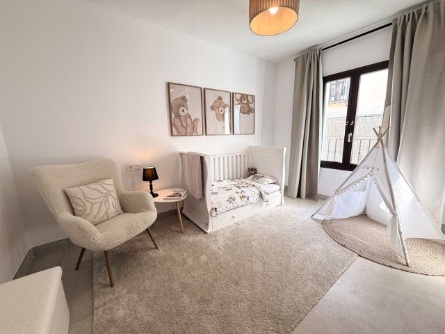 4 Bedrooms Townhouse in Estepona