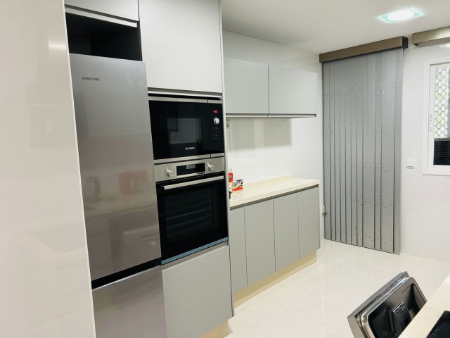 2 Schlafzimmer Apartment in Elviria