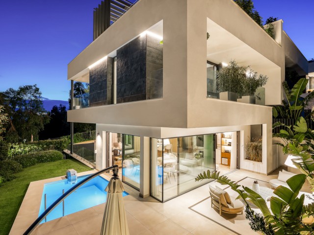 4 Bedrooms Villa in Sierra Blanca