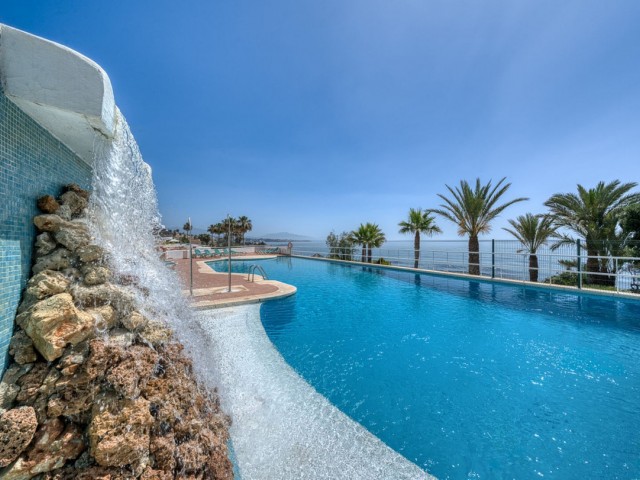 2 Bedrooms Apartment in Estepona