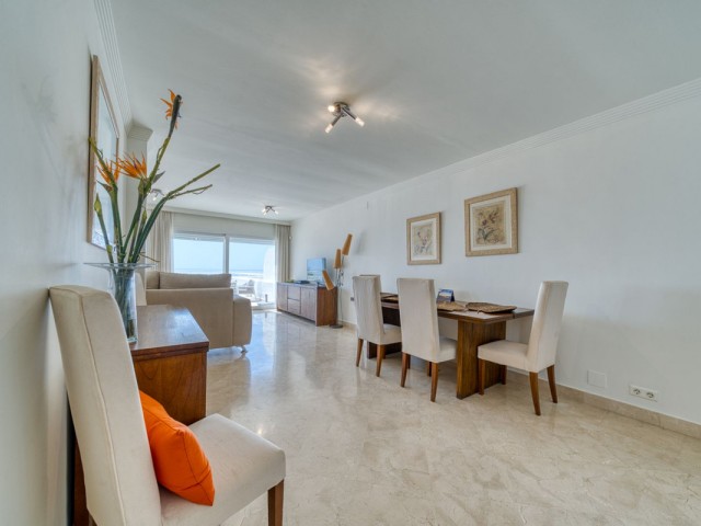 2 Bedrooms Apartment in Estepona