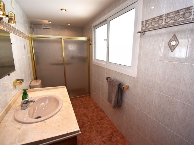 4 Bedrooms Villa in Benalmadena