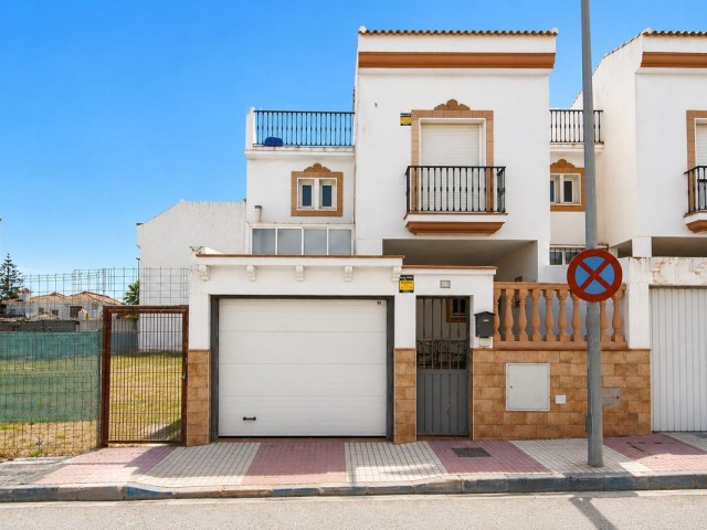 4 Bedrooms Townhouse in San Pedro de Alcántara