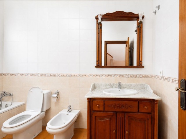 4 Bedrooms Townhouse in San Pedro de Alcántara