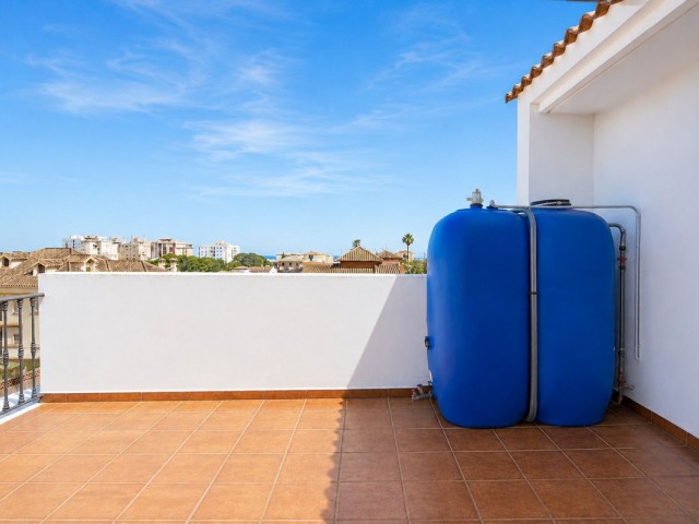 4 Bedrooms Townhouse in San Pedro de Alcántara