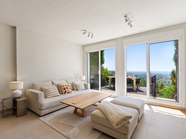 2 Slaapkamer Rijtjeshuis in Altos de los Monteros