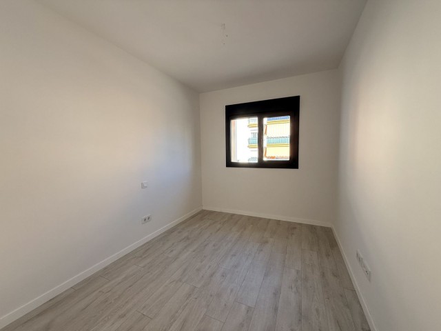 2 Bedrooms Apartment in Estepona