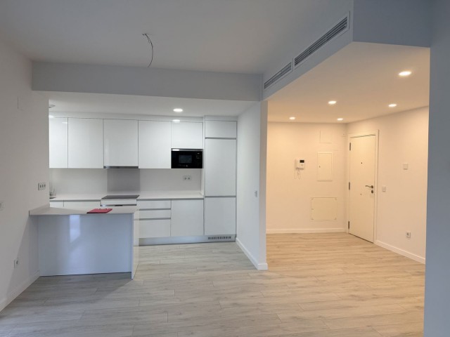 3 Bedrooms Apartment in Estepona
