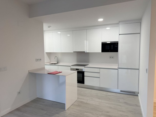 3 Bedrooms Apartment in Estepona