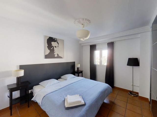 6 Bedrooms Villa in Mijas