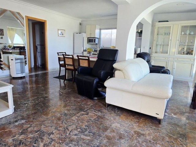 7 Bedrooms Villa in Mijas Costa