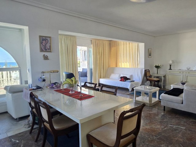7 Bedrooms Villa in Mijas Costa