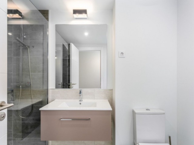 2 Schlafzimmer Apartment in Manilva