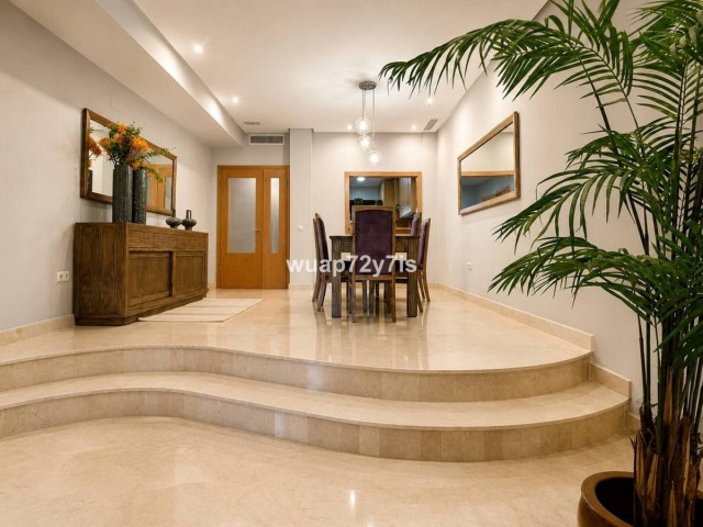 2 Bedrooms Apartment in Puerto Banús