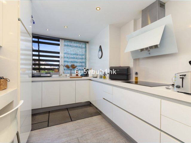 3 Bedrooms Apartment in Fuengirola