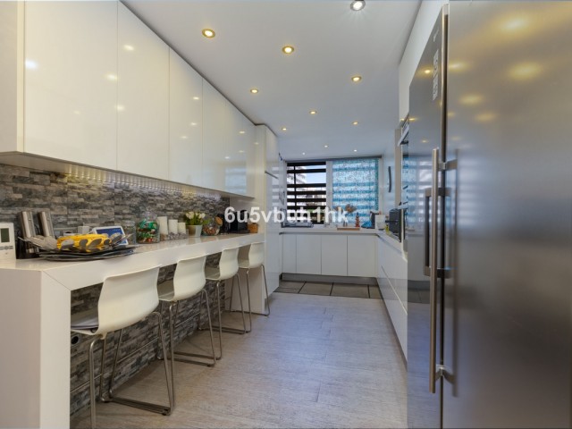 3 Bedrooms Apartment in Fuengirola