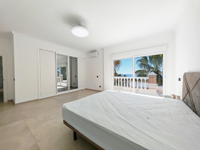 Villa avec 9 Chambres  à Benalmadena