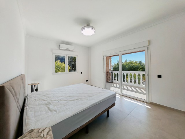 Villa avec 9 Chambres  à Benalmadena