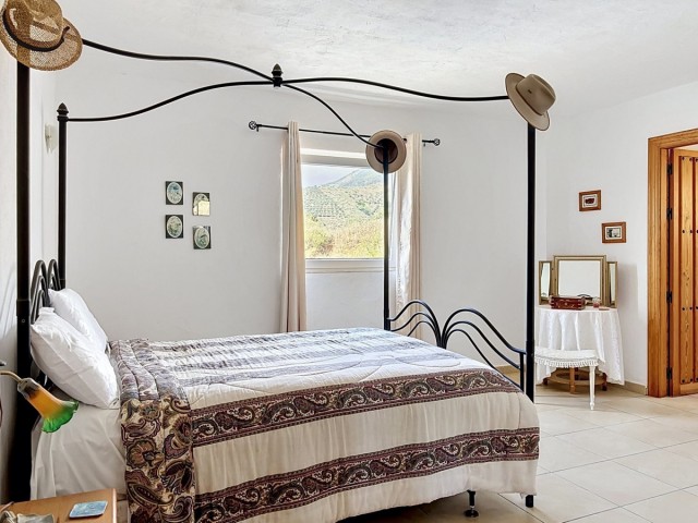 4 Schlafzimmer Villa in Canillas de Aceituno