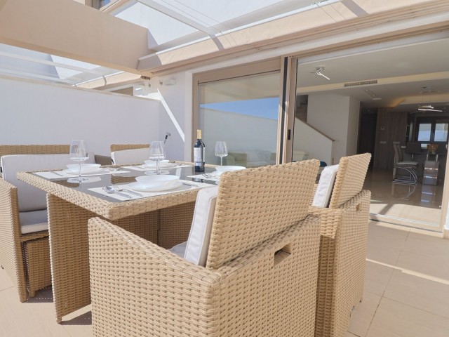 Maison mitoyenne avec 3 Chambres  à La Cala Golf